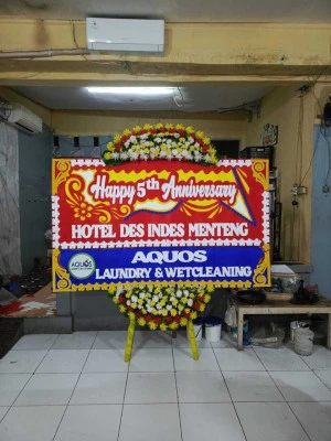 Papan Bunga di Hegarmanah Cidolog